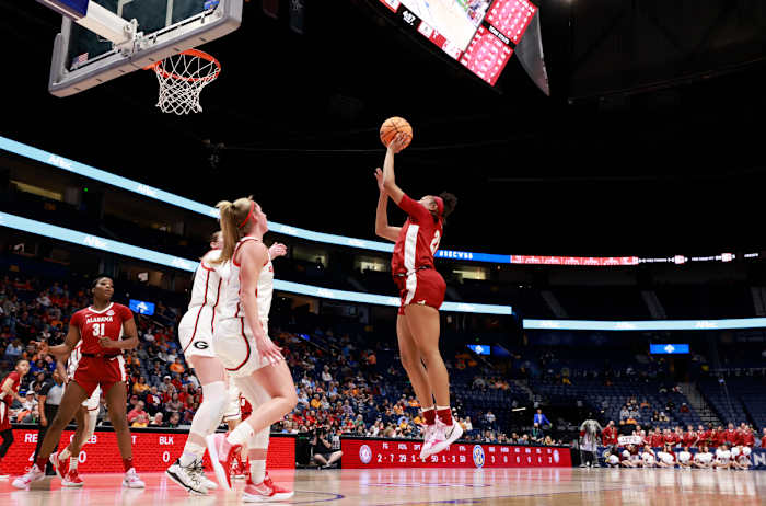 030322_WBB_DavisBr_Georgia_RC1797